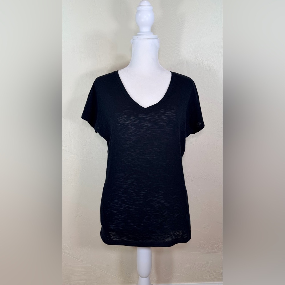Athleta Black Short Sleeve V-Neck Tee